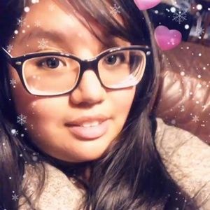 Meet your Posher, Mayra